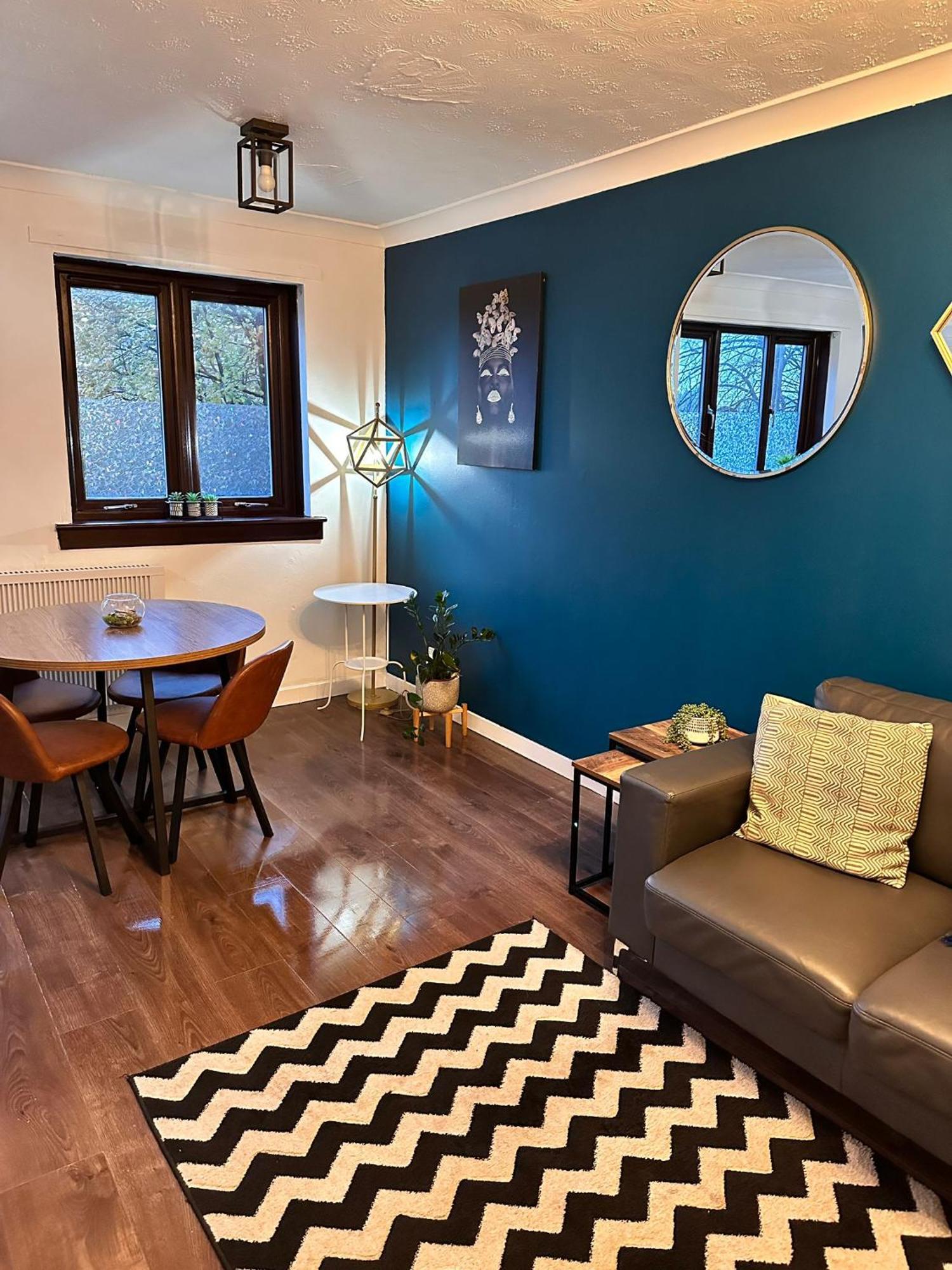 Brightcentral Apartment With Parking Glasgow Buitenkant foto